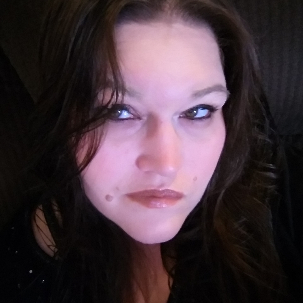 Meet your Posher, Stacie